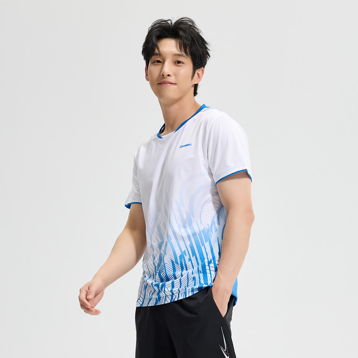 Kawasaki Men Badminton Short S - огляд і ціна Outdoor Lighting Jersey